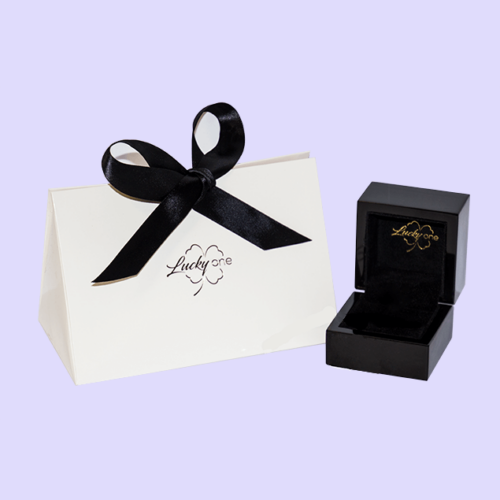 Packaging Lucky One