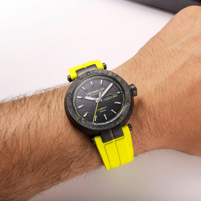 HERBELIN - Newport Carbon Titanium – Image 2