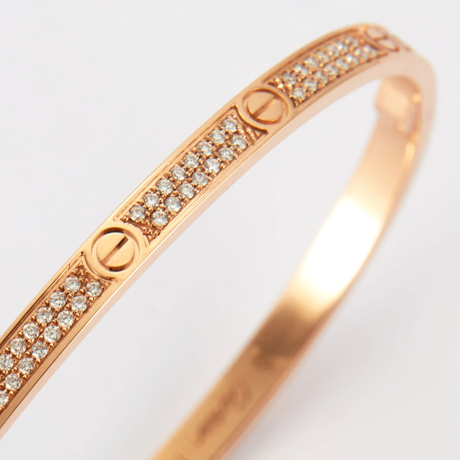 Cartier bracelet love pavé petit modèle