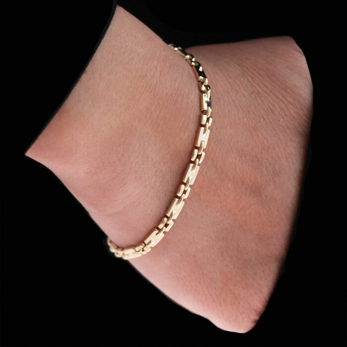 Bracelet or