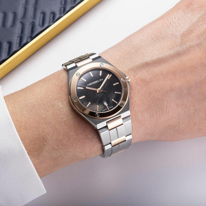 14545BTR49 montre