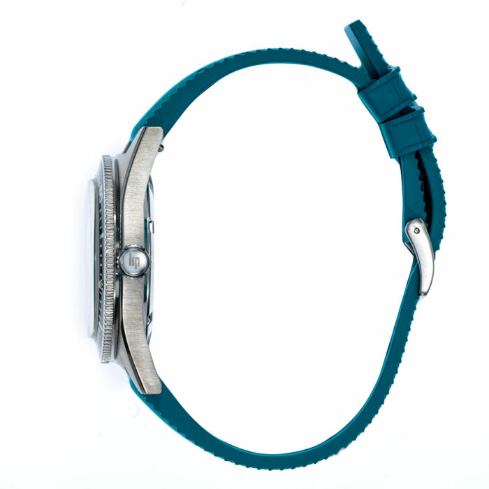 671858-montre