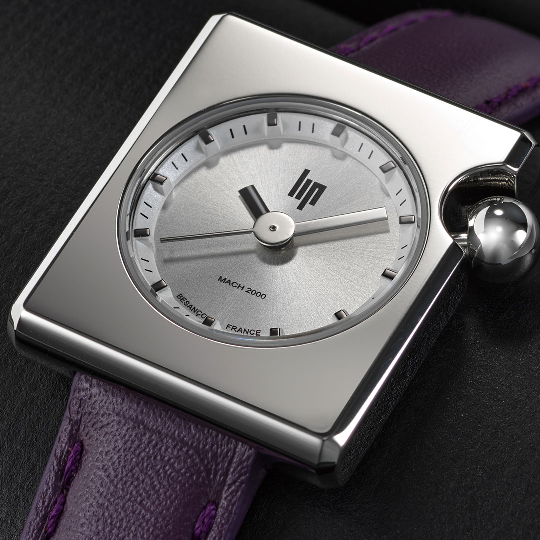 671665_5 Montre Lip Mach 2000 Mini square violet 671665