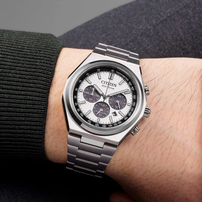 Montre Citizen Super Titanium Cadran Argent