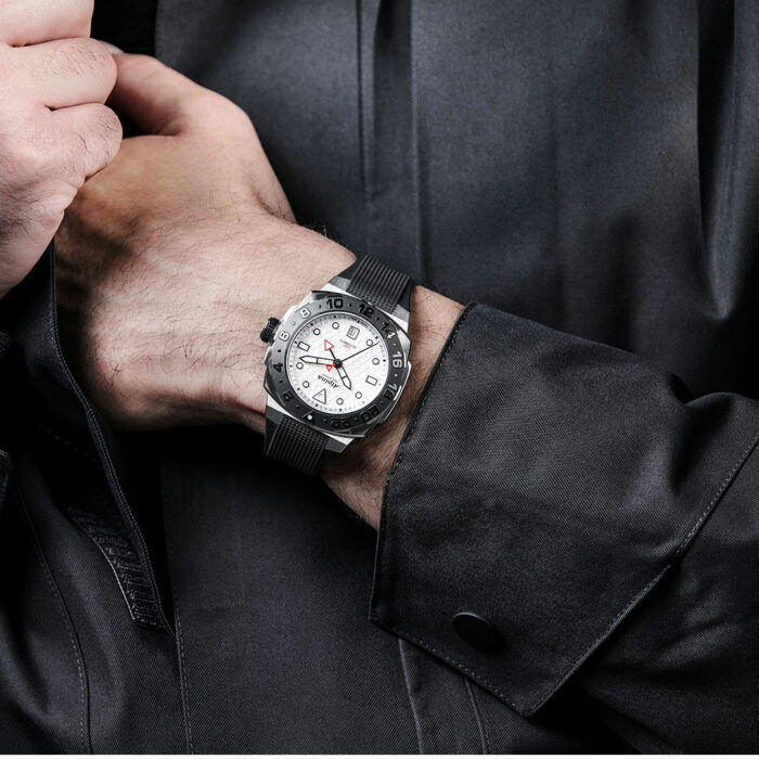 Montre Alpina Seastrong GMT