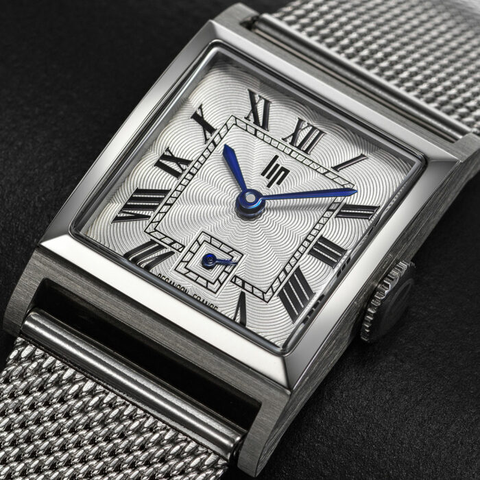 Montre Lip Churchill C18 Milanais 671946