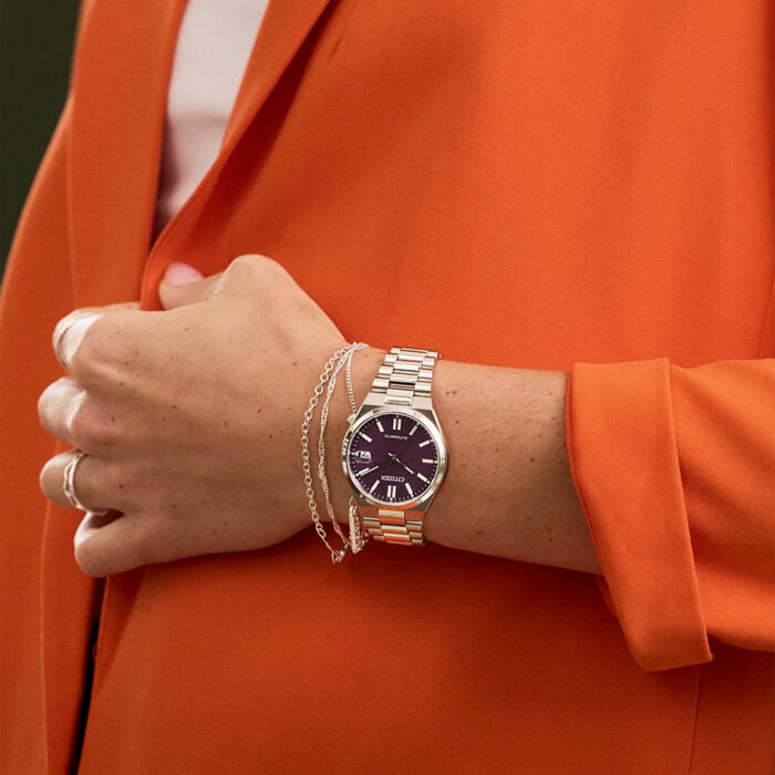 Montre Citizen Tsuyosa Violet porté