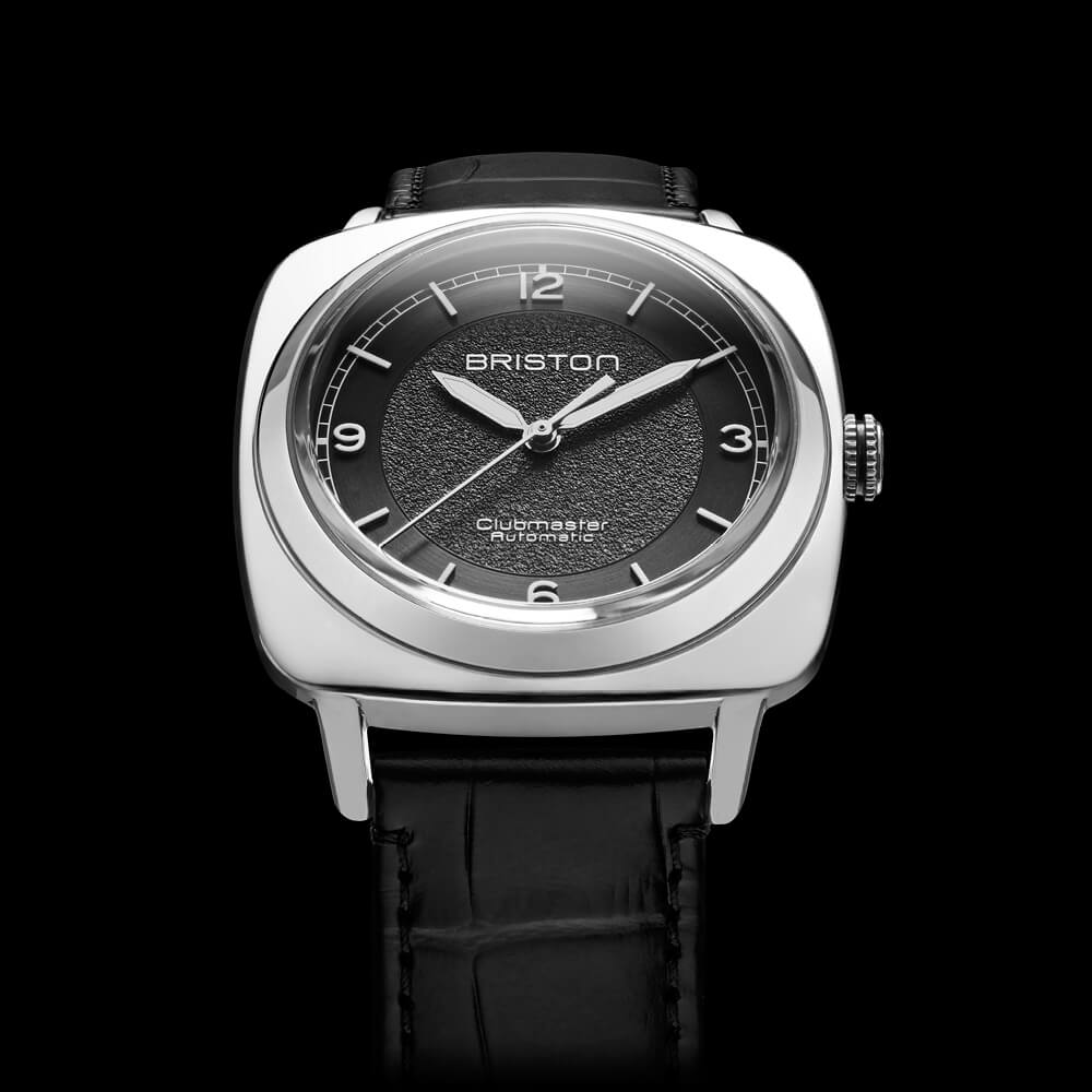 lifestyle_Clubmater_Legend_Classic_-_25639.PS.L.1.LAB-1 Montre Briston Legend noir